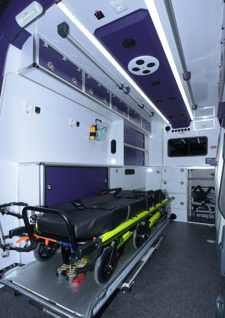 Mercedes  Sprinter---intérieur-3