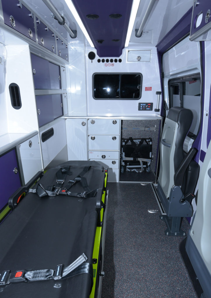 Mercedes  Sprinter---intérieur-4